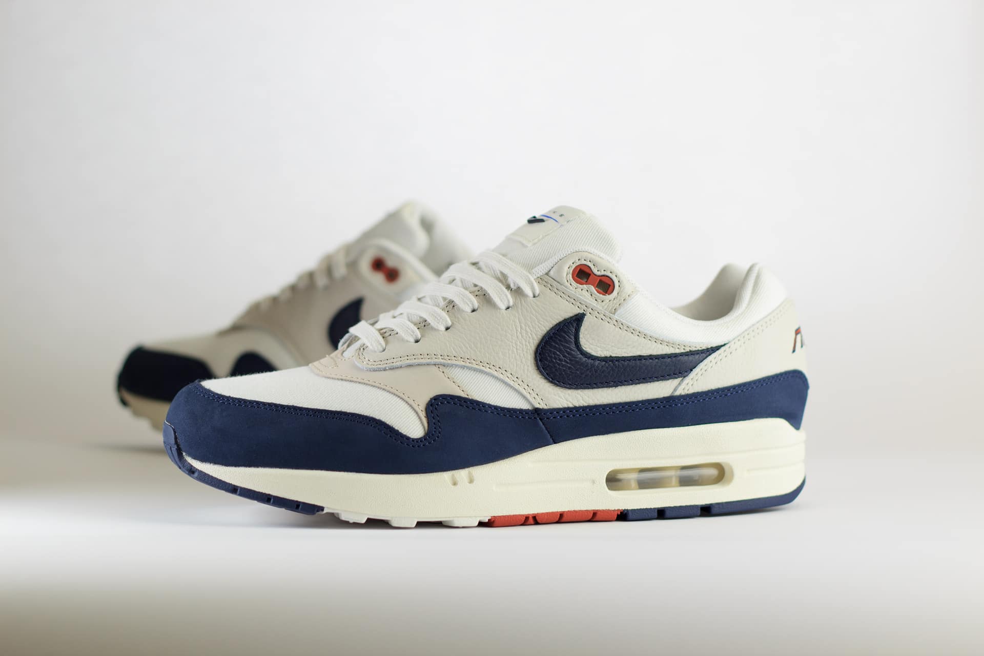 Nike Air Max 1 Rugged Obsidian W FD2370 110 Slick Sneakers