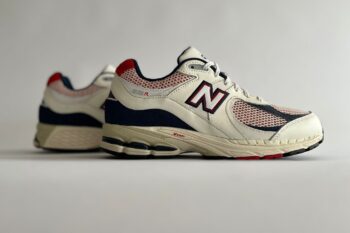 New Balance 2002R Team Red Navy – Wit/Blauw/Rood Heren/Dames/Uniseks Sneakers – Leer - M2002RVE – Zijkant