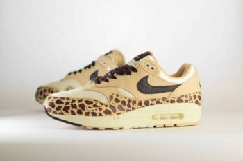 Nike Air Max 1 ’87 Leopard (W) – Beige/Bruin Heren/Dames/Uniseks Sneakers – Leer/Mesh - FV6605-200 – Zijkant