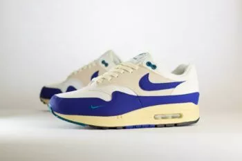 Nike Air Max 1 Athletic Department Deep Royal Blue – Wit/Blauw Heren/Dames/Uniseks Sneakers – Leer/Mesh - FQ8048-133 – Zijkant