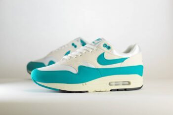 Nike Air Max 1 Dusty Cactus (W) – Turqoise/Wit/Groen Heren/Dames/Unisex Sneakers – Vilt/Mesh - DZ2628-107 – Zijkant