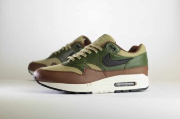 Nike Air Max 1 Essential PRM Neutral Olive Cacao Wow – Groen/Bruin Heren/Dames/Unisex Sneakers – Leer/Mesh - HF1516-200 – Zijkant