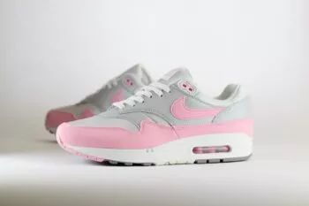 Nike Air Max 1 Pink Rise (W) – Roze/Zilver Heren/Dames/Unisex Sneakers – Vilt/Mesh - HF5387-001 – Zijkant