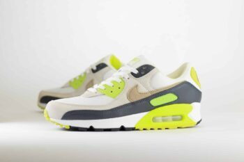 Nike Air Max 90 Cyber - Groen/Wit/Beige Heren/Dames/Unisex Sneakers - Leer/Suède - DM0029-107 - Zijkant