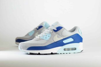 Nike Air Max 90 Glacier Blue – Blauw/Grijs Heren/Dames/Unisex Sneakers – Leer/Mesh - FN6958-001 – Zijkant