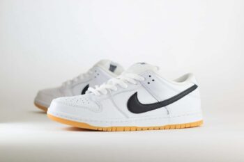 Nike SB Dunk Low Pro White Gum – Zwart/Wit Heren/Dames/Unisex Sneakers – Leer - CD2563-101 – Zijkant