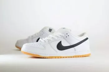 Nike SB Dunk Low Pro White Gum – Zwart/Wit Heren/Dames/Unisex Sneakers – Leer - CD2563-101 – Zijkant