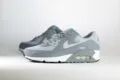 Nike Air Max 90 Cool Grey – Grijs/Wit – Heren/Dames/Unisex Sneakers - Leer/Mesh - HM0625-002 - Zijkant