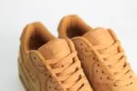 Nike Air Max 90 Premium Wheat – Beige/Bruin Heren/Dames/Unisex Sneakers - Nubuck/Suède - FZ5102-299 - Bovenkant