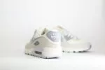 Nike Air Max 90 Summit White Beyond Pink (W) - Pink/Grijs/Wit Heren/Dames/Unisex Sneakers - Mesh/suède - DH8010-107 - Achterkant